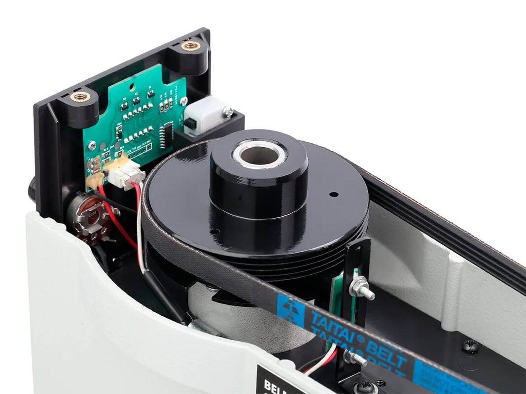 Станок сверлильный БЕЛМАШ DP210-13CVS (S328A)